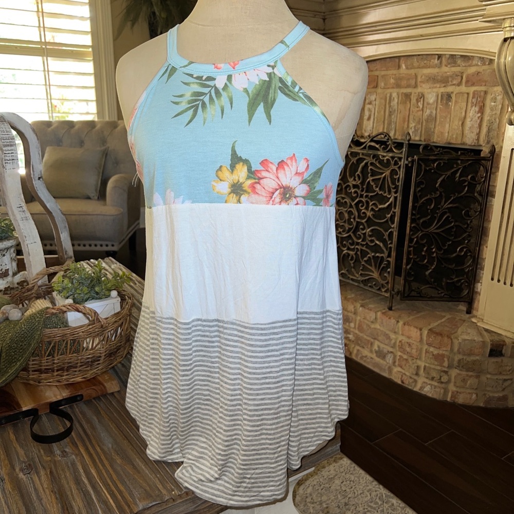 7th Ray Women's Sleeveless Floral Tank Top Size M Light Blue Ivory